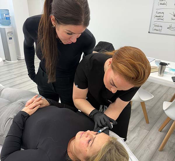 How to Get Into Aesthetics UK- The Mistakes Most Therapists Make at the Start